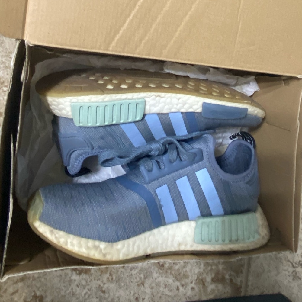 Adidas NMD R1 W - Picture 2 of 9